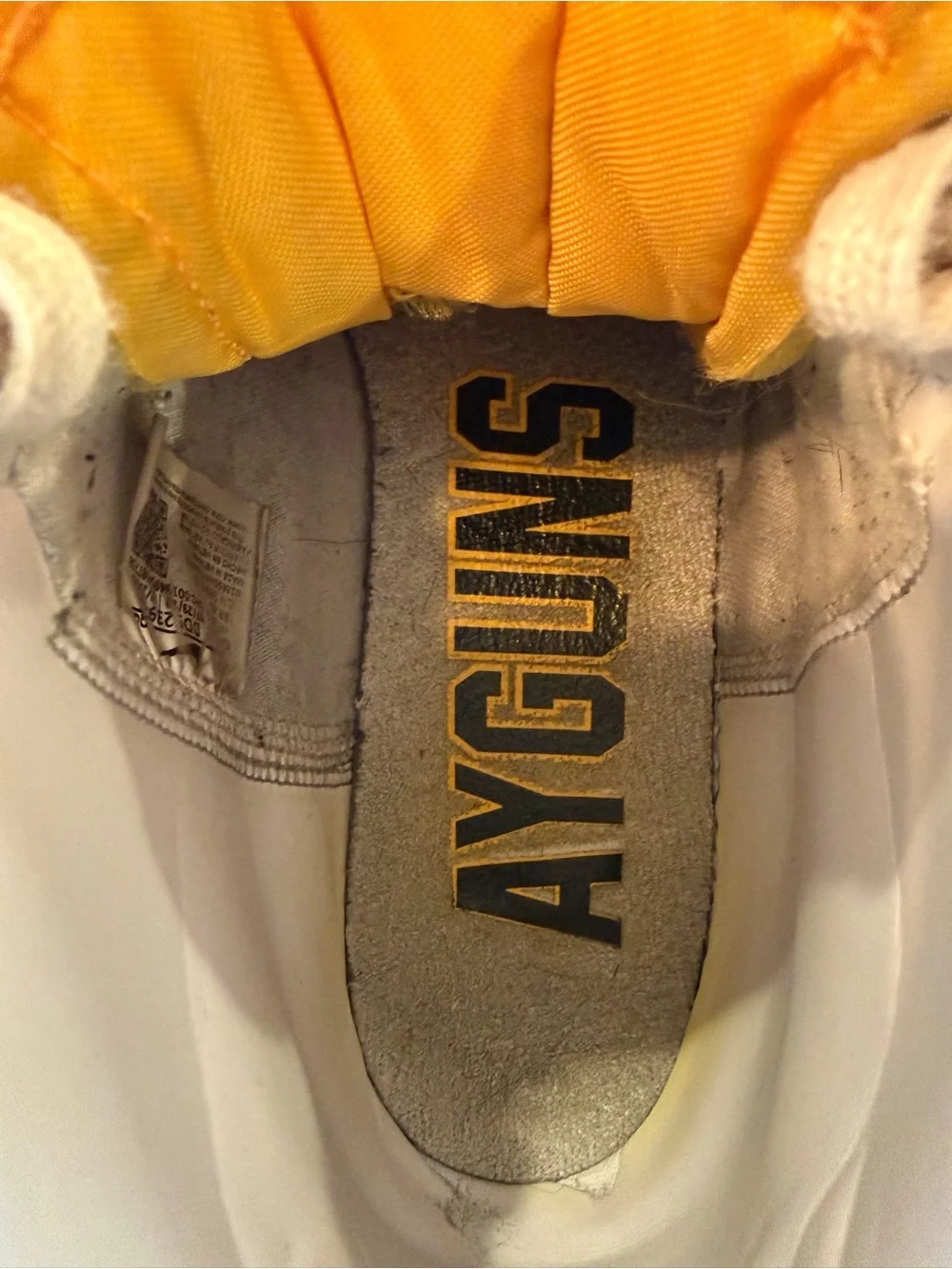 Nike Blazer Mid ‘77 Rayguns high top sneakers,size 8.5